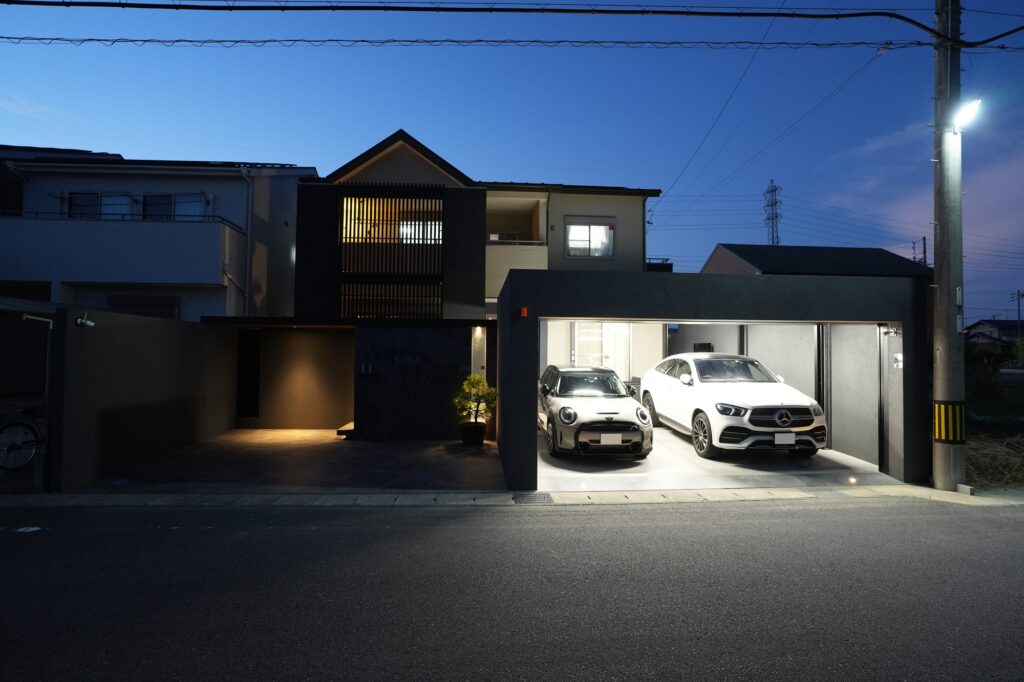 グランドアートウォールシャッターガレージとフルクローズ外構 イメージ29