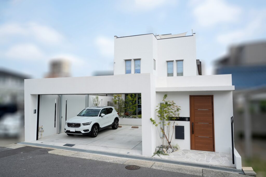 グランドアートウォールのフルクローズ外構 イメージ1