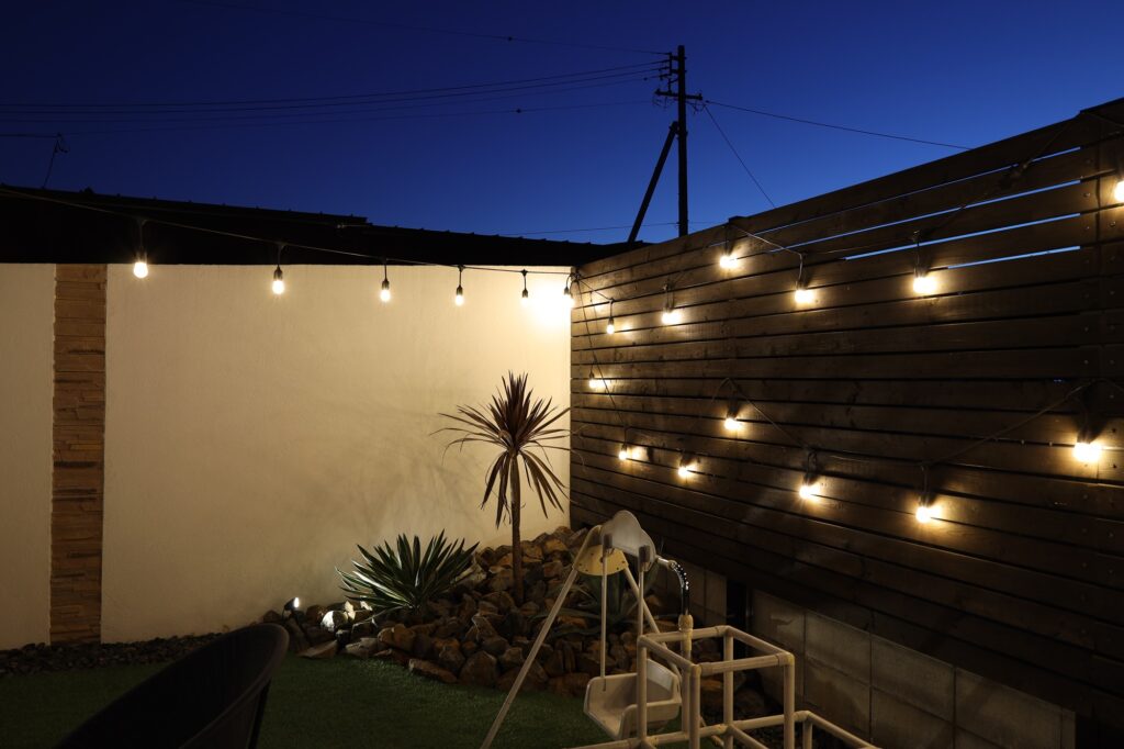 グランドアートウォールの塀と門塀でフルクローズ外構 イメージ32