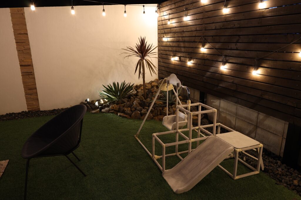 グランドアートウォールの塀と門塀でフルクローズ外構 イメージ33