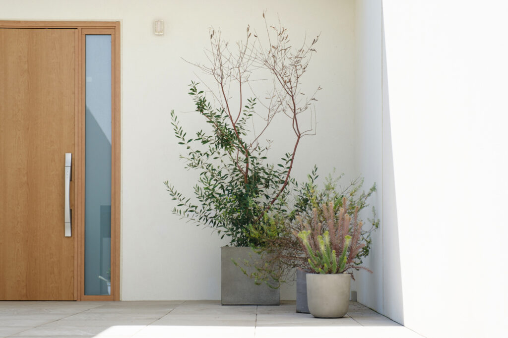 建物外壁と調和した新築外構 グランドアートウォールで魅せるデザイン イメージ25