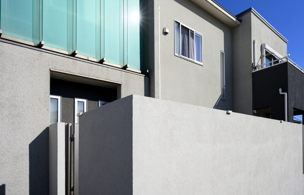 庭での楽しい時間を実現！おしゃれなグランドアートウォール外構 イメージ8