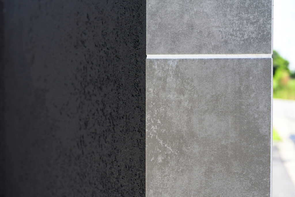 通行人の立ち入り防止×デザイン性を両立 角地住宅に設置したグランドアートウォール イメージ8