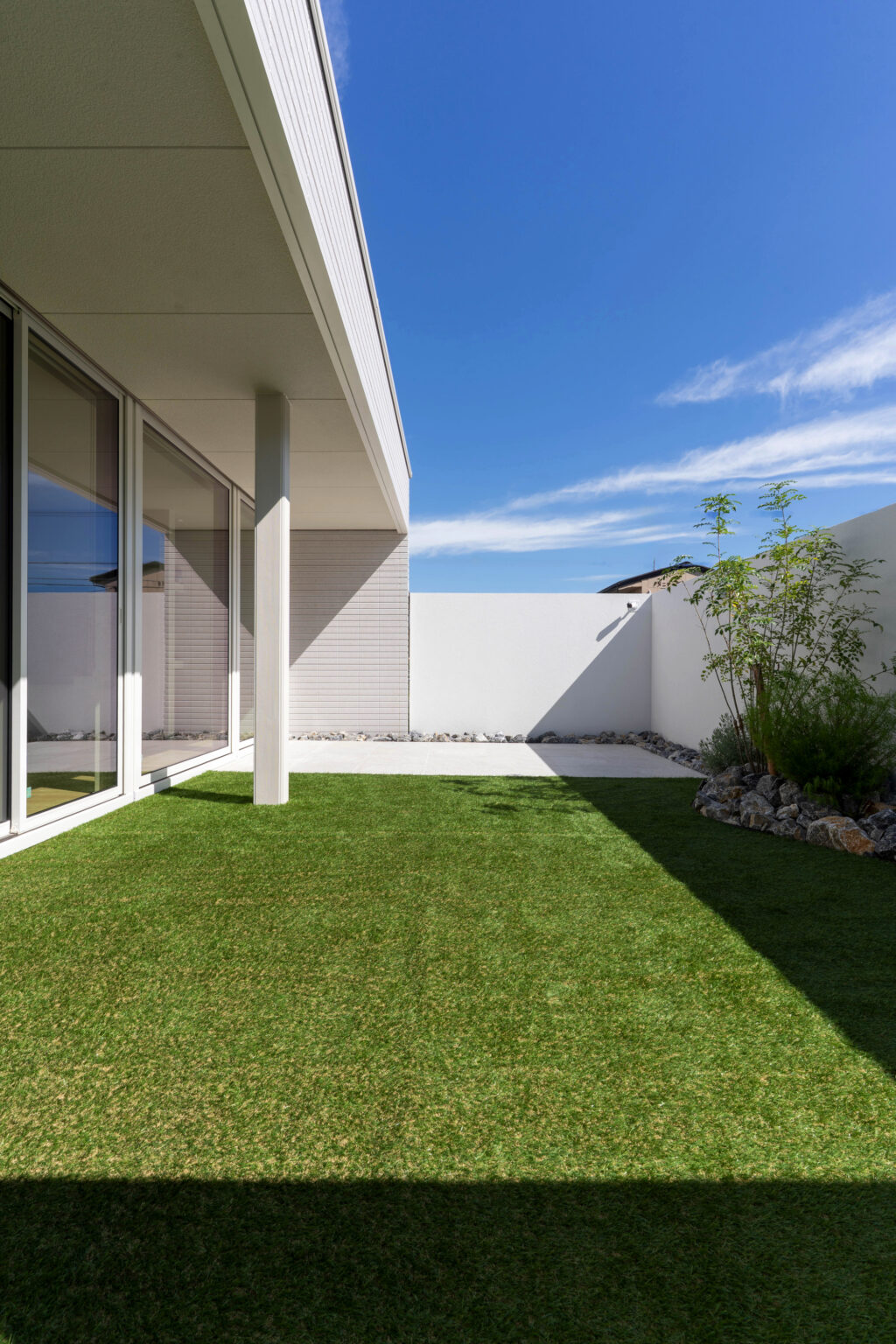 外構で叶える「和モダン×プライベート空間」景色と導線が調和した外構デザイン イメージ43