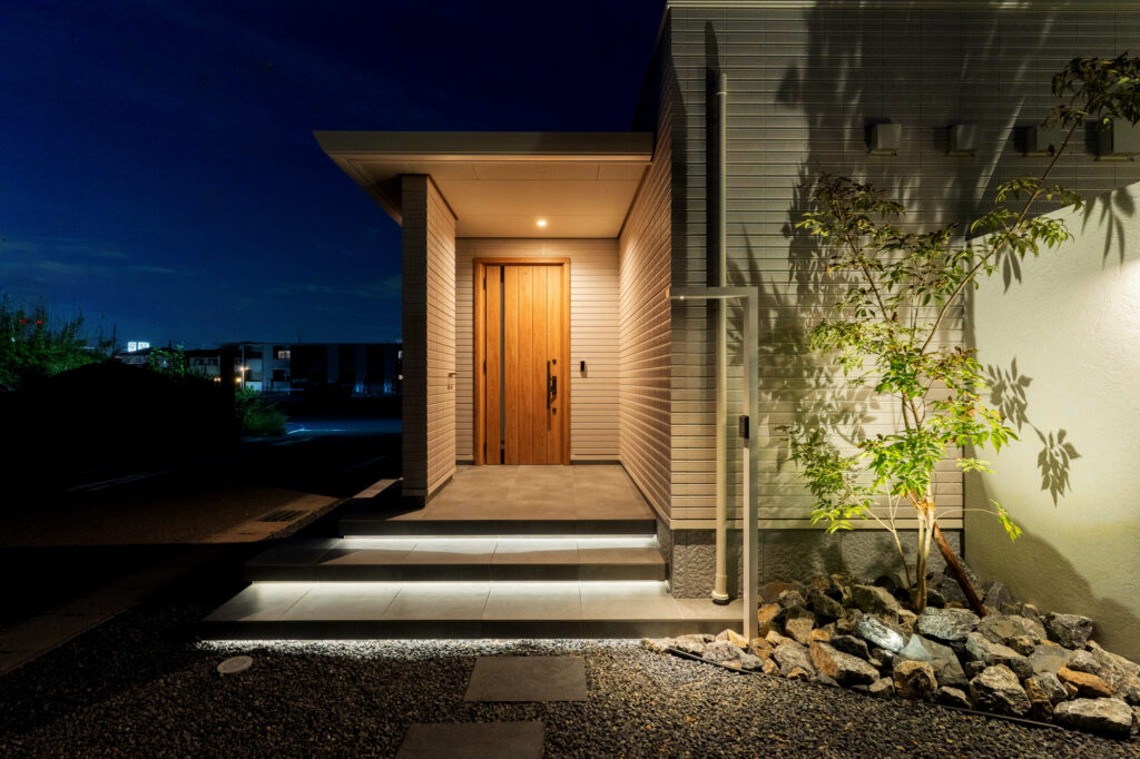 外構で叶える「和モダン×プライベート空間」景色と導線が調和した外構デザイン イメージ32