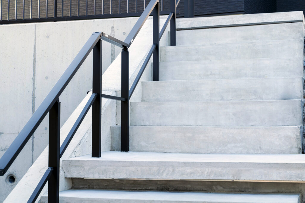 駐車場から玄関までを「見せ場」に変えた愛知県常滑市の新築外構デザイン イメージ11