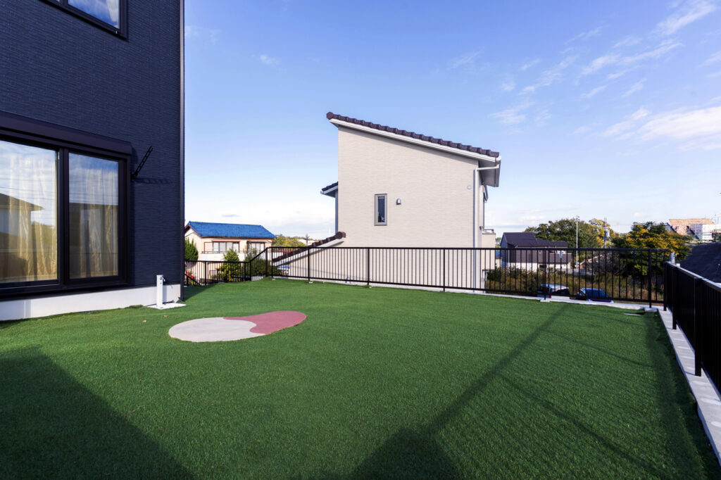 駐車場から玄関までを「見せ場」に変えた愛知県常滑市の新築外構デザイン イメージ17