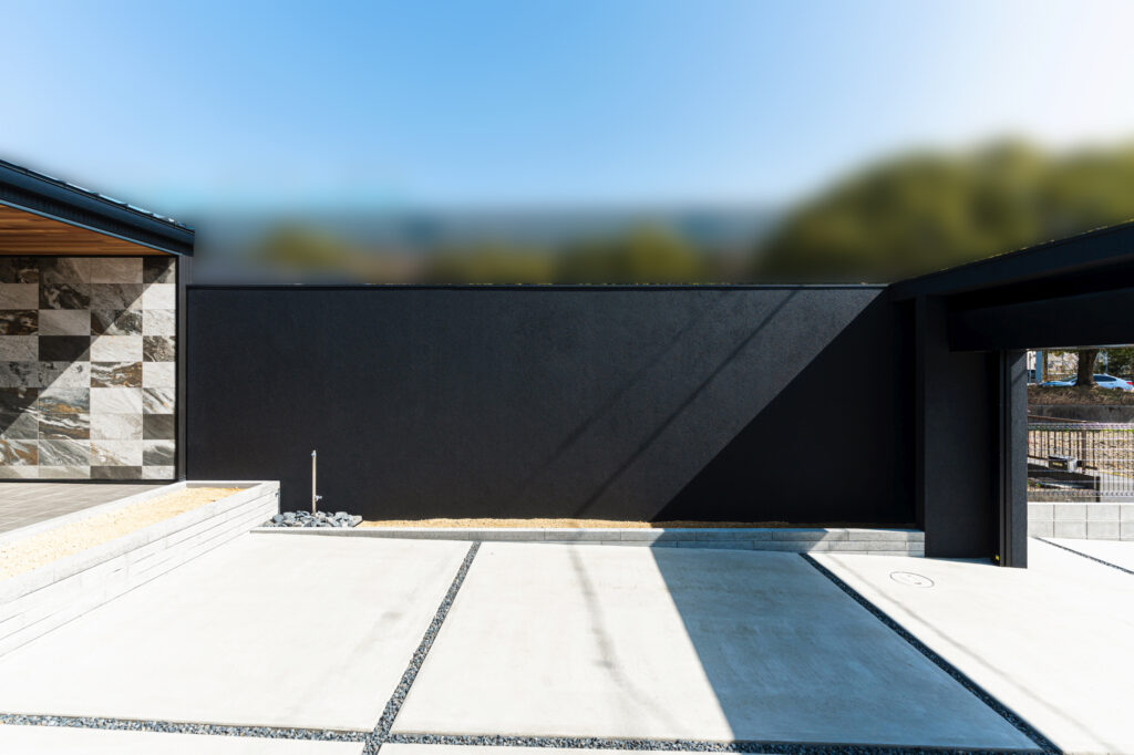 建物と調和するシンプルモダンな愛知県あま市 新築外構 イメージ11