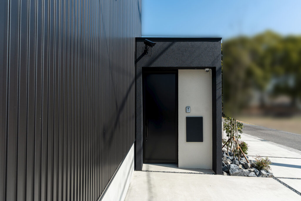 建物と調和するシンプルモダンな愛知県あま市 新築外構 イメージ8